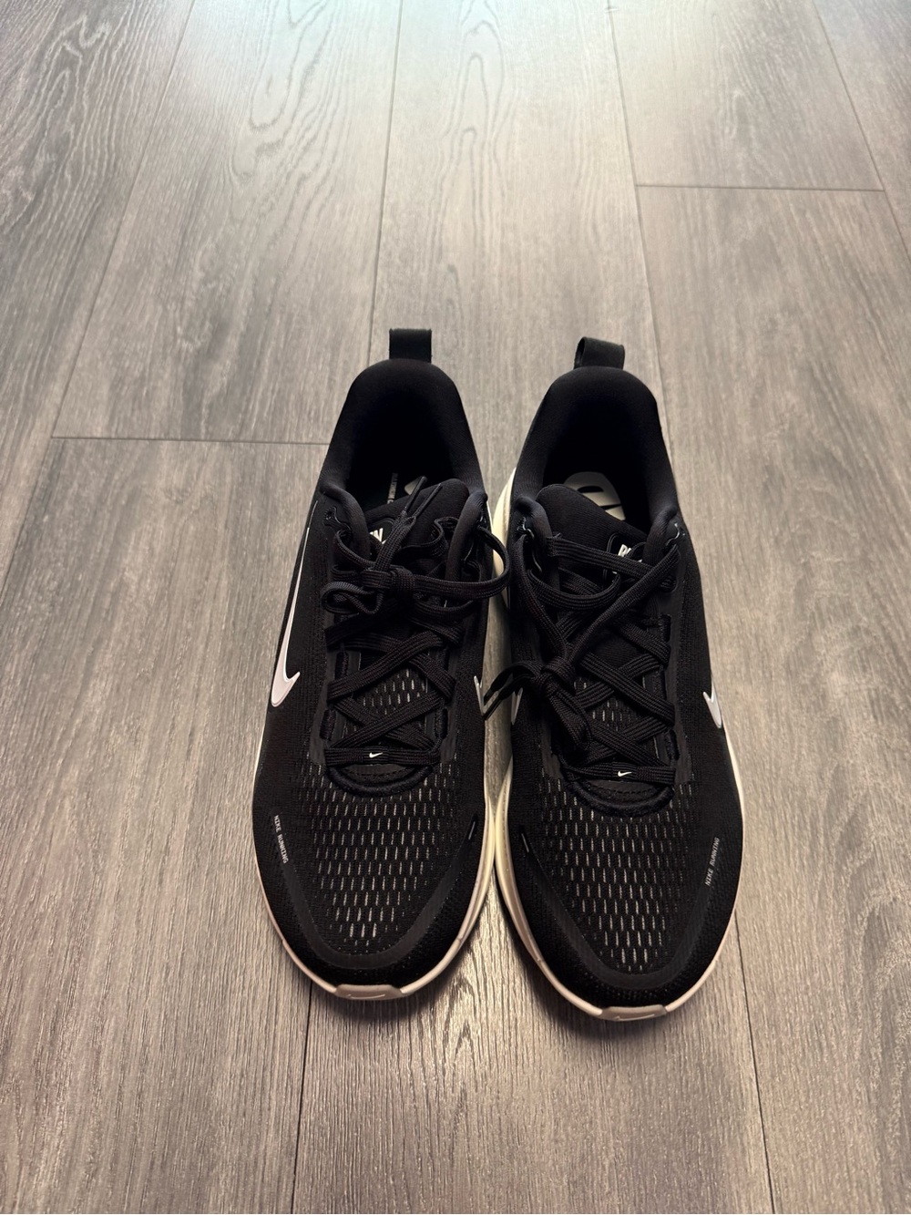 Nike Vomero 18 Black White Wide IF0515-002 Womens Sz 10 Wide Mens 8.5 Wide New - Picture 3 of 8